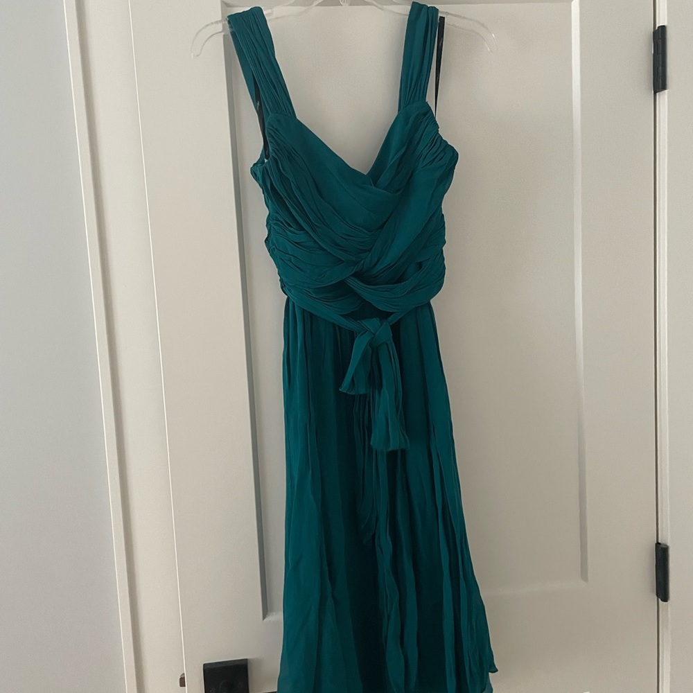 Lined green dress
